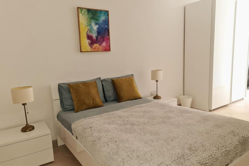 Seaview 2 Bedroom Ap. In Spinola Saint Julian's Exterior photo