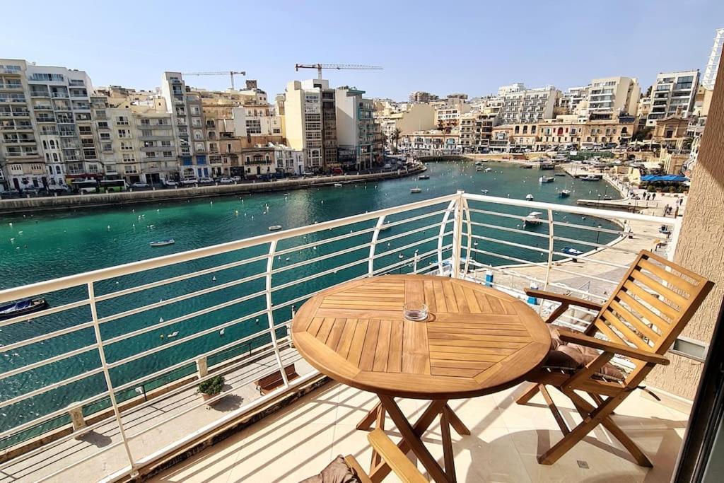 Seaview 2 Bedroom Ap. In Spinola Saint Julian's Exterior photo